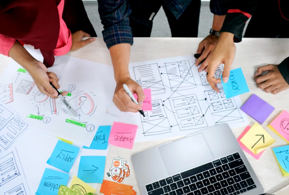 User Experience is Key: Designing Intuitive and Engaging Mobile App Interfaces
